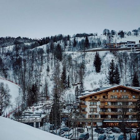 Gartenhotel Theresia 4 Saalbach-Hinterglemm Eksteriør billede