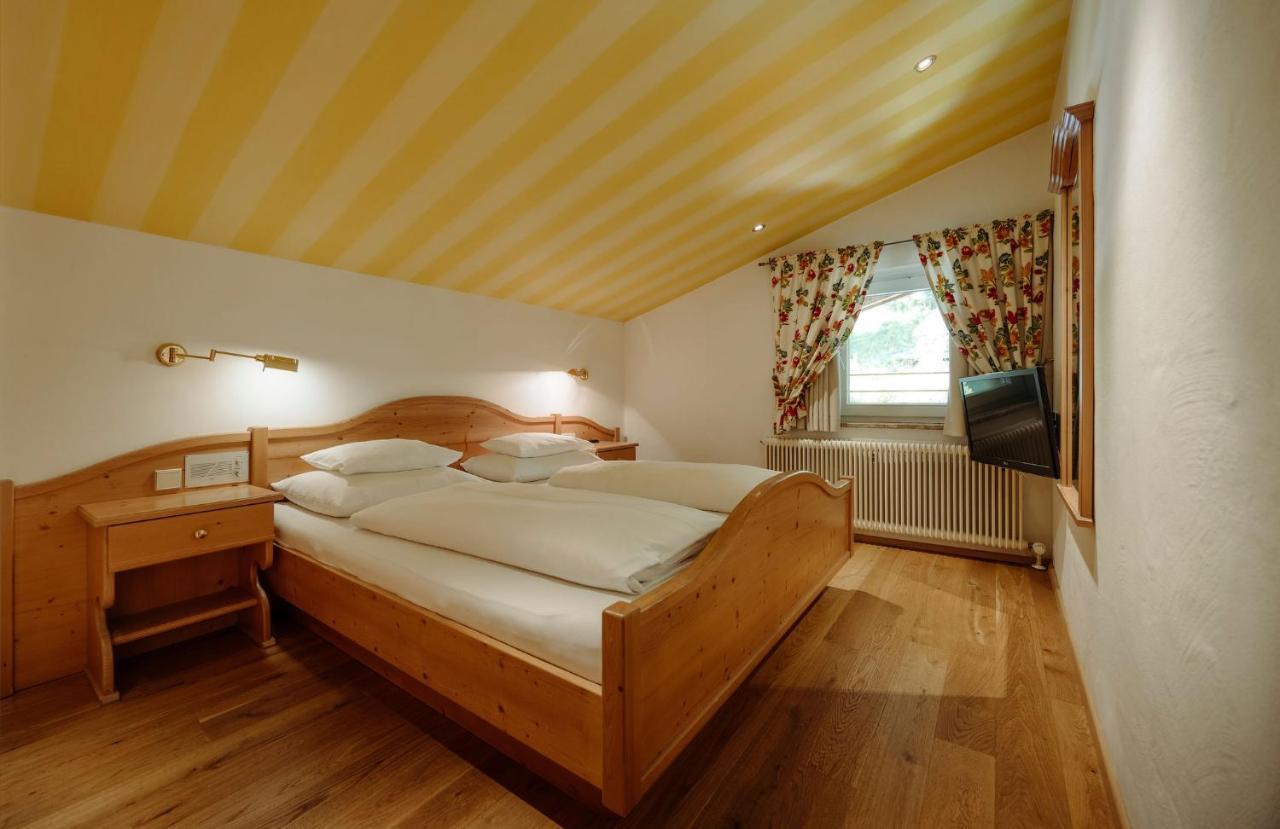 Familien Hotel Saalbach-Hinterglemm Værelse billede